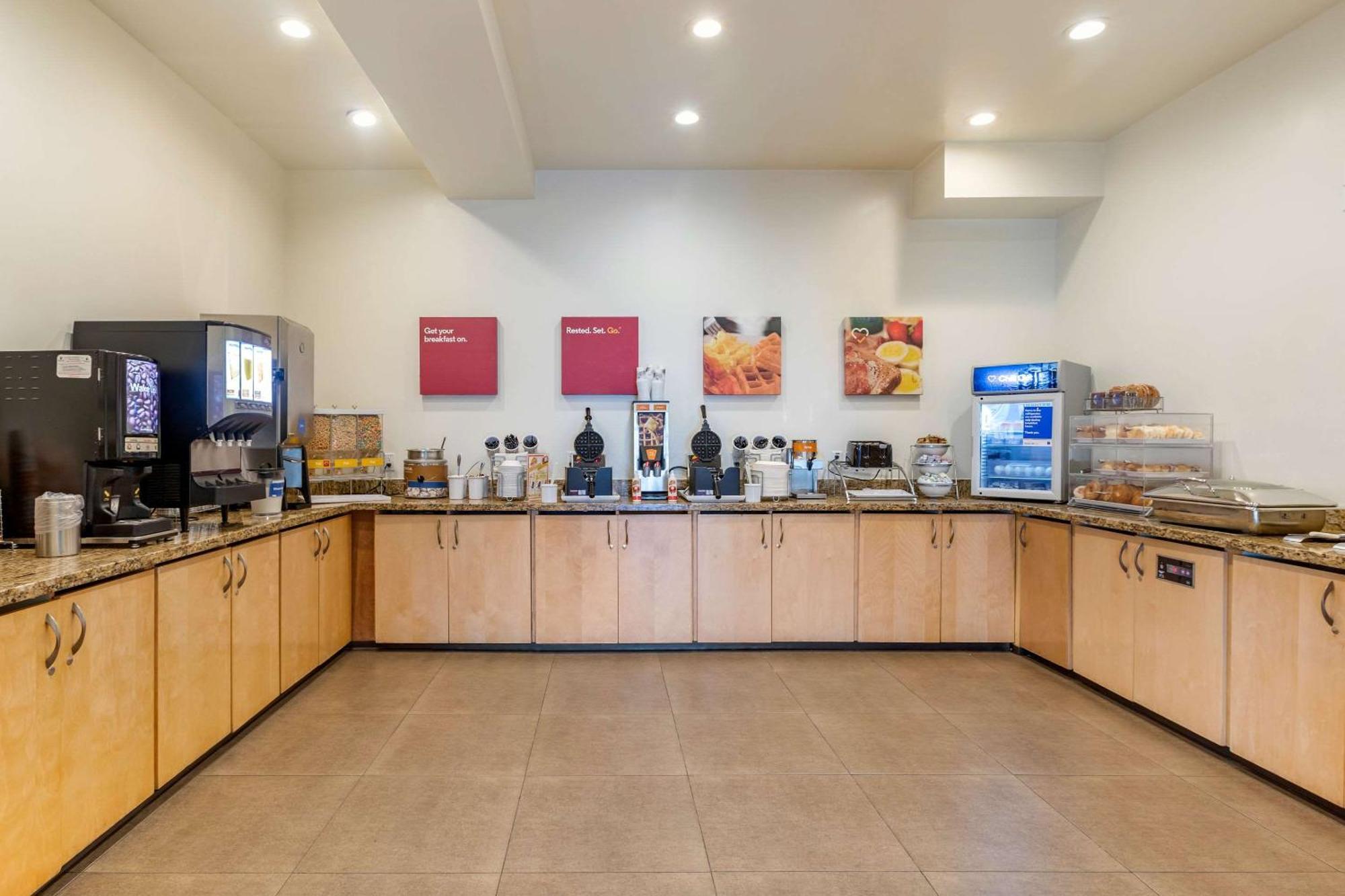 Comfort Suites Near Denver Downtown Ngoại thất bức ảnh