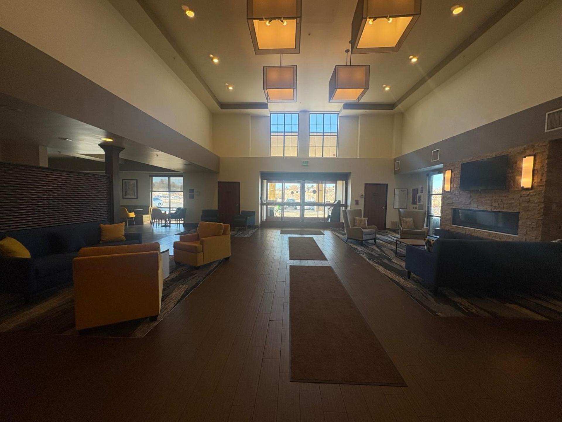 Comfort Suites Near Denver Downtown Ngoại thất bức ảnh